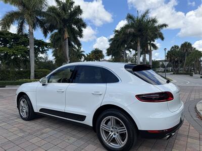 2016 Porsche Macan S  WOW !! 1 OWNER CAR !! VERY CLEAN !!  NAVI, CAMERA , AWD !!CARFAX CERTIFIED !! - Photo 24 - Pompano Beach, FL 33069