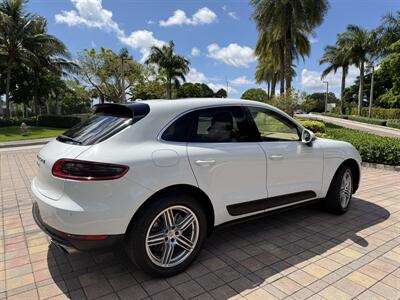 2016 Porsche Macan S  WOW !! 1 OWNER CAR !! VERY CLEAN !!  NAVI, CAMERA , AWD !!CARFAX CERTIFIED !! - Photo 32 - Pompano Beach, FL 33069