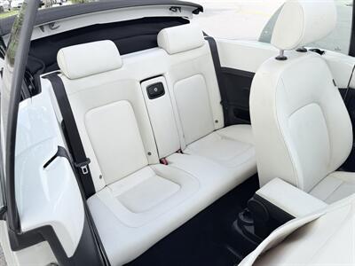 2007 Volkswagen New Beetle Convertible Triple White  wow !! EXTREMELY RARE !! 1 OWNER !!LOW MILES 75K!! CLEAN CARFAX !!GARAGE KEPT !!! - Photo 51 - Pompano Beach, FL 33069