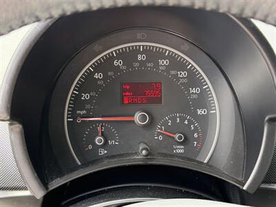 2007 Volkswagen New Beetle Convertible Triple White  wow !! EXTREMELY RARE !! 1 OWNER !!LOW MILES 75K!! CLEAN CARFAX !!GARAGE KEPT !!! - Photo 18 - Pompano Beach, FL 33069