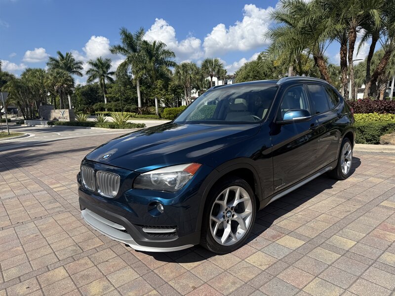2015 BMW X1 xDrive28i  WOW !! AWD LOW MILES !!! LOADED !!CARFAX !!