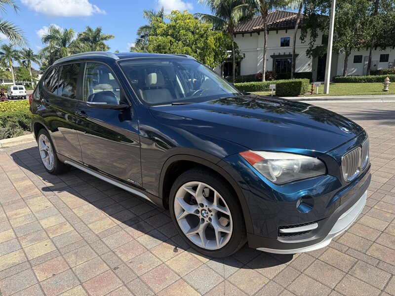 2015 BMW X1 xDrive28i  WOW !! AWD LOW MILES !!! LOADED !!CARFAX !!