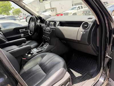 2016 Land Rover LR4 HSE  WOW!! ONLY 86K MILES !! 2 OWNERS NO ACCIDENTS !! BRAND NEW  MATTE  PEARL WHITE WRAP !! 954-902-9298 - Photo 43 - Pompano Beach, FL 33069