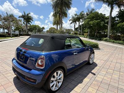 2015 MINI Convertible Cooper S  WOW !! ONLY 45K MILES !!! CONVERTIBLE !!HOT COLOR !!! POWER TOP !! HDT SEATS !! CALL NOW 954-902-9298 !!! - Photo 11 - Pompano Beach, FL 33069