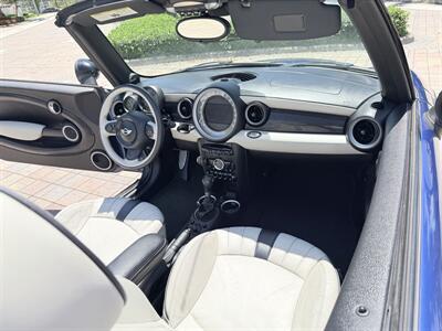 2015 MINI Convertible Cooper S  WOW !! ONLY 45K MILES !!! CONVERTIBLE !!HOT COLOR !!! POWER TOP !! HDT SEATS !! CALL NOW 954-902-9298 !!! - Photo 49 - Pompano Beach, FL 33069