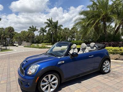2015 MINI Convertible Cooper S  WOW !! ONLY 45K MILES !!! CONVERTIBLE !!HOT COLOR !!! POWER TOP !! HDT SEATS !! CALL NOW 954-902-9298 !!! - Photo 14 - Pompano Beach, FL 33069