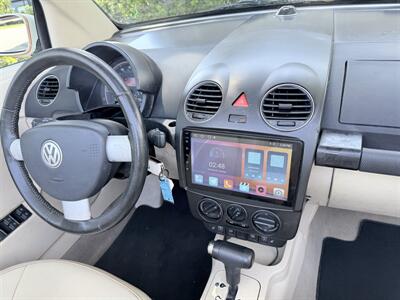 2008 Volkswagen New Beetle Convertible SE  Wow !! only 88k Miles !! HTD SEASTS !! POWER TOP !! SE MODEL !!CALL NOW 954-902-9298 - Photo 6 - Pompano Beach, FL 33069