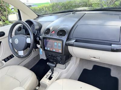 2008 Volkswagen New Beetle Convertible SE  Wow !! only 88k Miles !! HTD SEASTS !! POWER TOP !! SE MODEL !!CALL NOW 954-902-9298 - Photo 31 - Pompano Beach, FL 33069