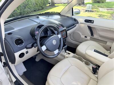2008 Volkswagen New Beetle Convertible SE  Wow !! only 88k Miles !! HTD SEASTS !! POWER TOP !! SE MODEL !!CALL NOW 954-902-9298 - Photo 51 - Pompano Beach, FL 33069