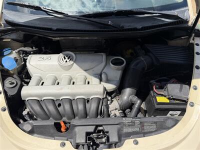 2008 Volkswagen New Beetle Convertible SE  Wow !! only 88k Miles !! HTD SEASTS !! POWER TOP !! SE MODEL !!CALL NOW 954-902-9298 - Photo 23 - Pompano Beach, FL 33069