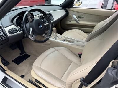 2005 BMW Z4 2.5i  CONVERTIBLE !! WOW ONLY 51K MILES !! POWER TOP !!HTD SEATS !! VIDEO !! 954-902-9298 . - Photo 59 - Pompano Beach, FL 33069