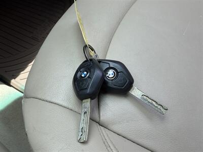 2005 BMW Z4 2.5i  CONVERTIBLE !! WOW ONLY 51K MILES !! POWER TOP !!HTD SEATS !! VIDEO !! 954-902-9298 . - Photo 57 - Pompano Beach, FL 33069