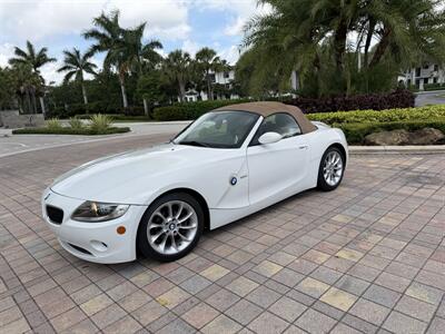 2005 BMW Z4 2.5i  CONVERTIBLE !! WOW ONLY 51K MILES !! POWER TOP !!HTD SEATS !! VIDEO !! 954-902-9298 . - Photo 4 - Pompano Beach, FL 33069