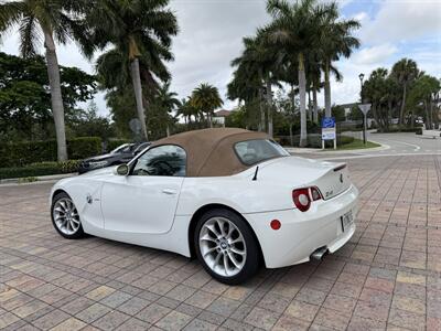 2005 BMW Z4 2.5i  CONVERTIBLE !! WOW ONLY 51K MILES !! POWER TOP !!HTD SEATS !! VIDEO !! 954-902-9298 . - Photo 12 - Pompano Beach, FL 33069
