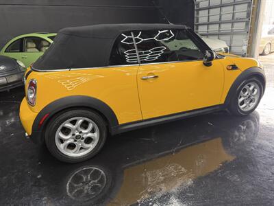 2012 MINI Cooper CONVERTIBLE WOW !!! LOW MILES 73K !!! BRAND NEW WRAP !!! POWER TOP !! CALL NOW TO BUY IT NOW !! 954-902-9298 ... - Photo 2 - Pompano Beach, FL 33069