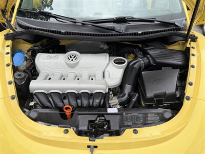 2009 Volkswagen Beetle COUPE COUPE SUPER LOW MILES 90K!!!! HARD COLOR TO FIND !!! SUN ROOF !! HTD SEATS!! CARFAX - Photo 18 - Pompano Beach, FL 33069