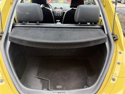 2009 Volkswagen Beetle COUPE COUPE SUPER LOW MILES 90K!!!! HARD COLOR TO FIND !!! SUN ROOF !! HTD SEATS!! CARFAX - Photo 52 - Pompano Beach, FL 33069
