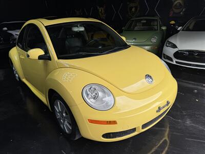 2009 Volkswagen Beetle COUPE COUPE SUPER LOW MILES 90K!!!! HARD COLOR TO FIND !!! SUN ROOF !! HTD SEATS!! CARFAX - Photo 32 - Pompano Beach, FL 33069