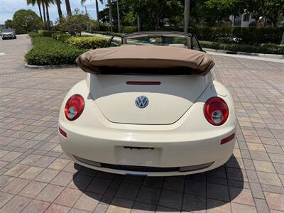 2010 Volkswagen Beetle Base PZEV WOW !! SUPER LOW MILES 80K !! BRAND NEW TOP !! HTD SEATS !! CALL NOW 954-902-9298 MATT . - Photo 43 - Pompano Beach, FL 33069