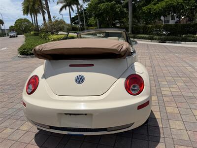 2010 Volkswagen Beetle Base PZEV WOW !! SUPER LOW MILES 80K !! BRAND NEW TOP !! HTD SEATS !! CALL NOW 954-902-9298 MATT . - Photo 31 - Pompano Beach, FL 33069