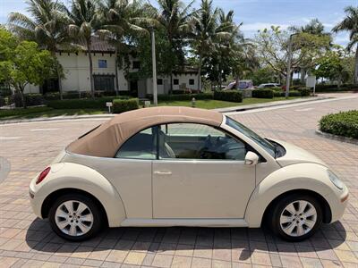 2010 Volkswagen Beetle Base PZEV WOW !! SUPER LOW MILES 80K !! BRAND NEW TOP !! HTD SEATS !! CALL NOW 954-902-9298 MATT . - Photo 39 - Pompano Beach, FL 33069