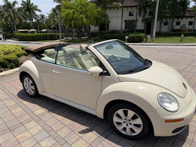 2010 Volkswagen Beetle Base PZEV WOW !! SUPER LOW MILES 80K !! BRAND NEW TOP !! HTD SEATS !! CALL NOW 954-902-9298 MATT . - Photo 18 - Pompano Beach, FL 33069