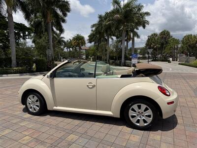 2010 Volkswagen Beetle Base PZEV WOW !! SUPER LOW MILES 80K !! BRAND NEW TOP !! HTD SEATS !! CALL NOW 954-902-9298 MATT . - Photo 46 - Pompano Beach, FL 33069