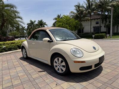 2010 Volkswagen Beetle Base PZEV WOW !! SUPER LOW MILES 80K !! BRAND NEW TOP !! HTD SEATS !! CALL NOW 954-902-9298 MATT . - Photo 5 - Pompano Beach, FL 33069