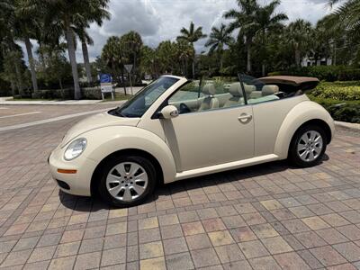 2010 Volkswagen Beetle Base PZEV WOW !! SUPER LOW MILES 80K !! BRAND NEW TOP !! HTD SEATS !! CALL NOW 954-902-9298 MATT . - Photo 17 - Pompano Beach, FL 33069