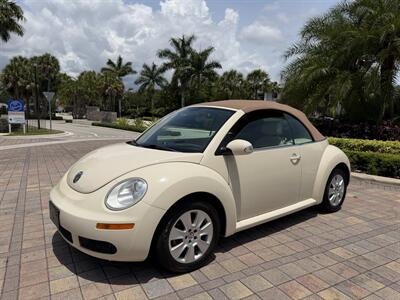2010 Volkswagen Beetle Base PZEV WOW !! SUPER LOW MILES 80K !! BRAND NEW TOP !! HTD SEATS !! CALL NOW 954-902-9298 MATT . - Photo 10 - Pompano Beach, FL 33069