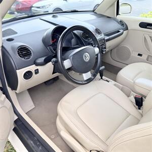2010 Volkswagen Beetle Base PZEV WOW !! SUPER LOW MILES 80K !! BRAND NEW TOP !! HTD SEATS !! CALL NOW 954-902-9298 MATT . - Photo 49 - Pompano Beach, FL 33069