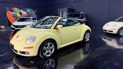 2006 Volkswagen Beetle 2.5 PZEV wow !! 59K MILES !! MELLOW YELLOW EXTREMELY HARD TO FIND !!! - Photo 7 - Pompano Beach, FL 33069