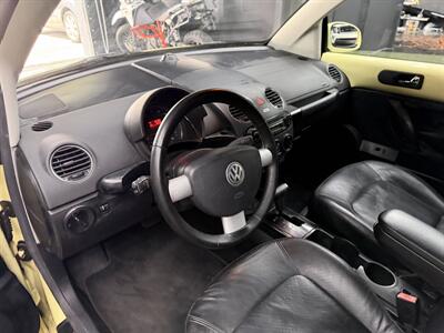 2006 Volkswagen Beetle 2.5 PZEV wow !! 59K MILES !! MELLOW YELLOW EXTREMELY HARD TO FIND !!! - Photo 51 - Pompano Beach, FL 33069