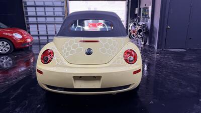 2006 Volkswagen Beetle 2.5 PZEV wow !! 59K MILES !! MELLOW YELLOW EXTREMELY HARD TO FIND !!! - Photo 15 - Pompano Beach, FL 33069