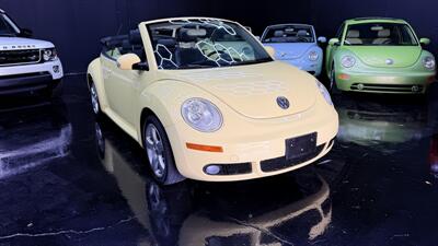 2006 Volkswagen Beetle 2.5 PZEV wow !! 59K MILES !! MELLOW YELLOW EXTREMELY HARD TO FIND !!! - Photo 5 - Pompano Beach, FL 33069