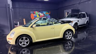 2006 Volkswagen Beetle 2.5 PZEV wow !! 59K MILES !! MELLOW YELLOW EXTREMELY HARD TO FIND !!! - Photo 4 - Pompano Beach, FL 33069