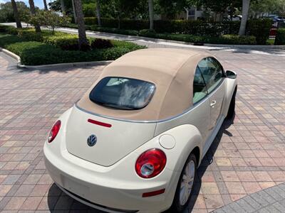 2009 Volkswagen Beetle Base PZEV  convertible - Photo 19 - Pompano Beach, FL 33069