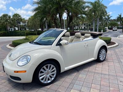 2009 Volkswagen Beetle Base PZEV  convertible - Photo 2 - Pompano Beach, FL 33069