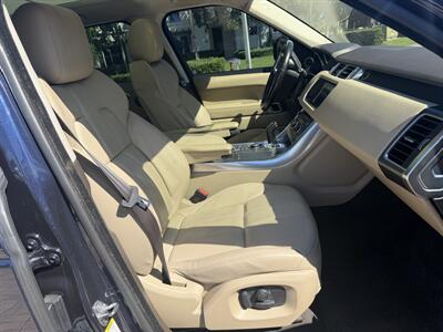 2017 Land Rover Range Rover Sport SE WOW !! ONLY 89K MILES !!! CRAZY SERVICED RECORDS 27 !! NAVIGATION CARFAX CERTIFIED !!! - Photo 14 - Pompano Beach, FL 33069