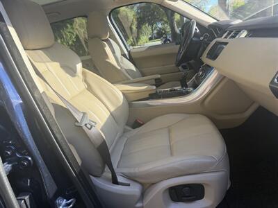 2017 Land Rover Range Rover Sport SE WOW !! ONLY 89K MILES !!! CRAZY SERVICED RECORDS 27 !! NAVIGATION CARFAX CERTIFIED !!! - Photo 49 - Pompano Beach, FL 33069