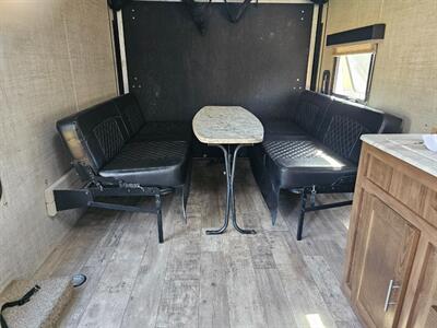 2019 Gulf Stream Innsbruck GSX M26 Toy Hauler   - Photo 7 - Golden, CO 80401