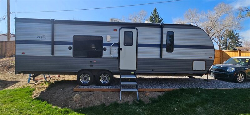 2019 Gulf Stream Innsbruck GSX M26 Toy Hauler - Photo 1 - Golden, CO 80401