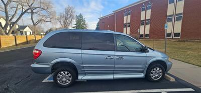 2003 Chrysler Town & Country Limited Handicap Van - Photo 5 - Golden, CO 80401