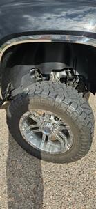 2008 GMC Sierra 2500 Lifted 4x4  SLT - Photo 9 - Golden, CO 80401
