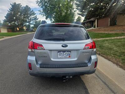 2013 Subaru Outback 2.5i Premium AWD - Photo 8 - Golden, CO 80401