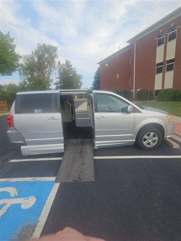 2011 Dodge Grand Caravan Handicap Wheelchair Van   - Photo 1 - Golden, CO 80401
