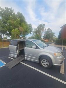 2011 Dodge Grand Caravan Handicap Wheelchair Van   - Photo 2 - Golden, CO 80401