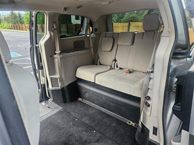 2011 Dodge Grand Caravan Handicap Wheelchair Van   - Photo 15 - Golden, CO 80401