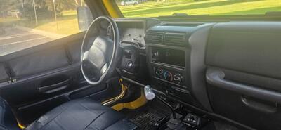 2000 Jeep Wrangler SE 2dr 2.5 Liter 4 Cylinder - Photo 14 - Golden, CO 80401
