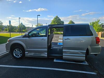 2014 Dodge Grand Caravan SXT Handicap Wheelchair Van - Photo 2 - Golden, CO 80401